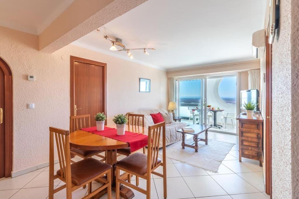 Apartamento De Dos Habitaciones Con Vistas Al Mar إمبوريابرافا المظهر الخارجي الصورة